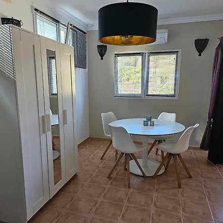 Frühstückspension Casa-orbeta 4*